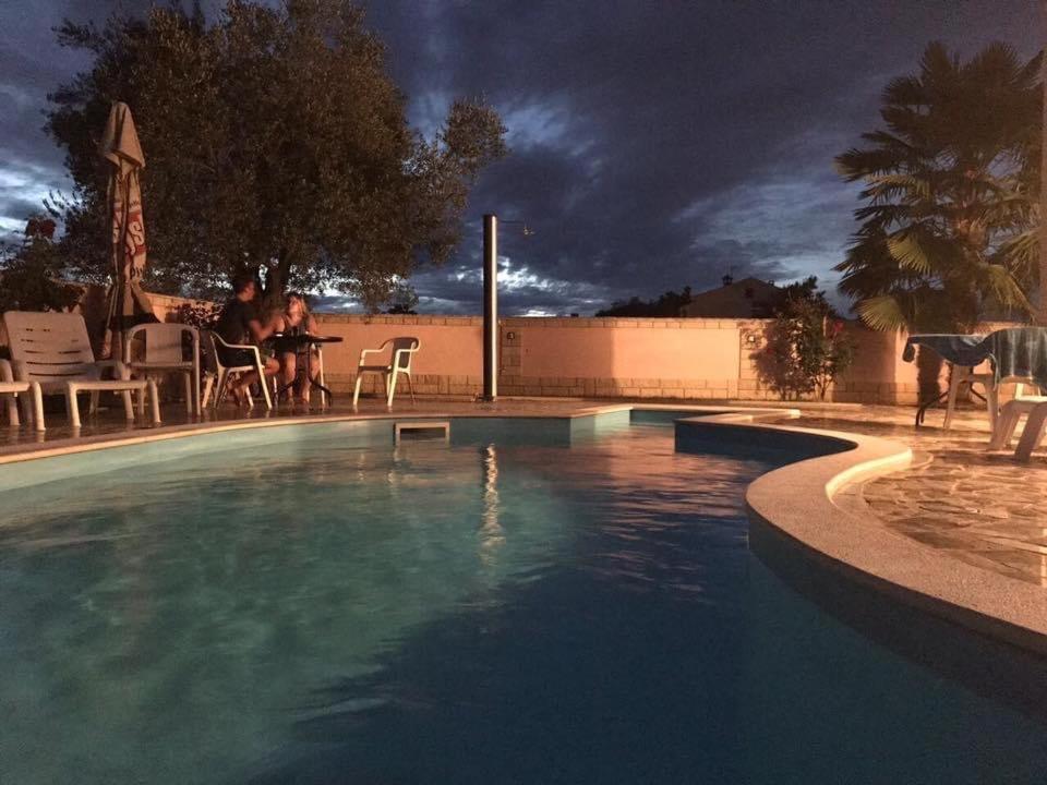 Villa Baldi -Apartmani Danny Tar-Vabriga Luaran gambar
